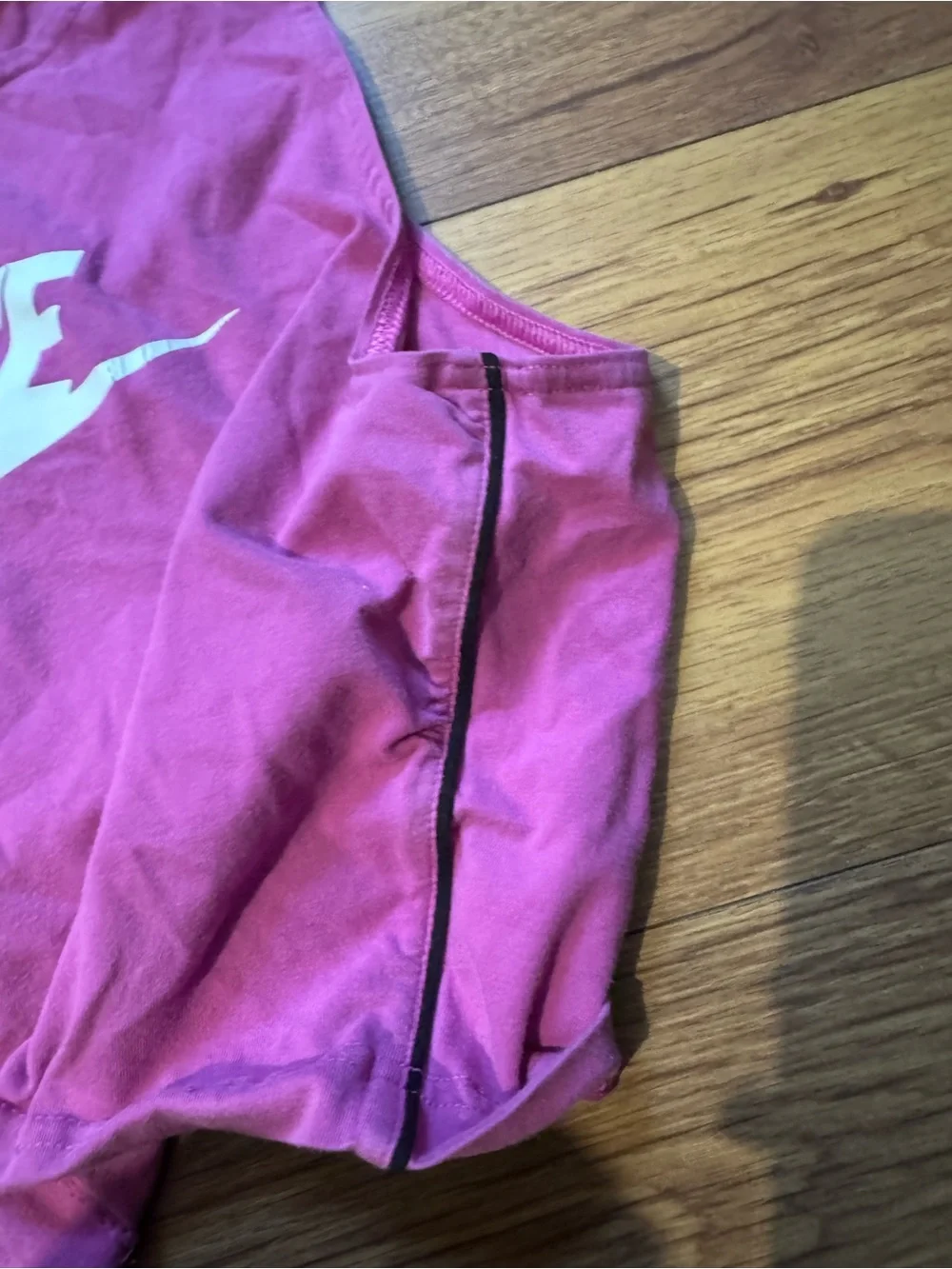 Nike vibrant cropped